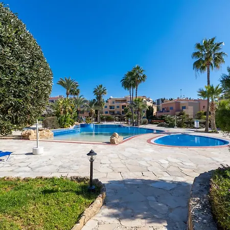 Limnaria Gardens Classic Paphos Exterior photo